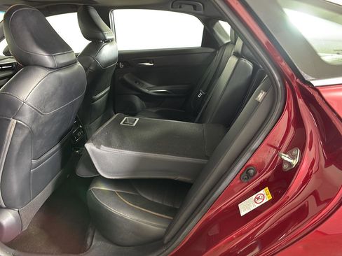 Used 2019 Toyota Avalon Touring w/ Advanced Safety Package FWD image 24