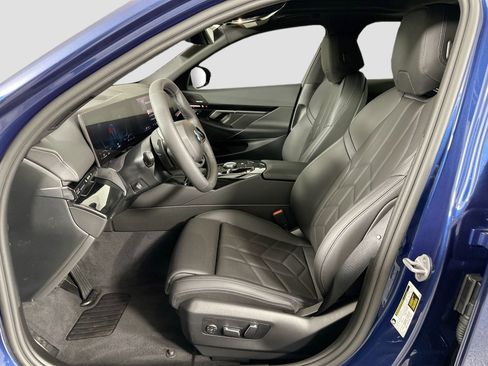 Used 2025 BMW 530i image 19