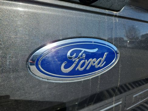 Used 2018 Ford F150 XLT w/ Equipment Group 302A Luxury image 23