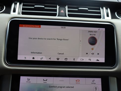 Used 2019 Land Rover Range Rover HSE AWD/4WD image 29