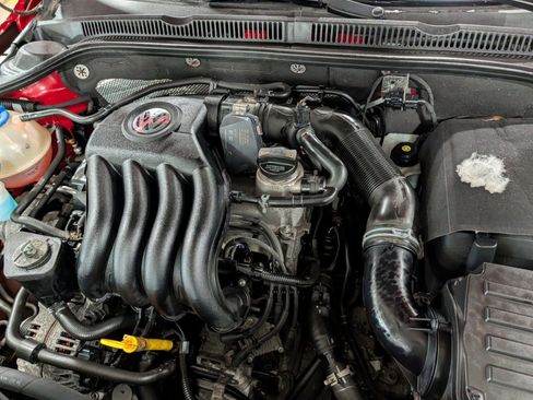 Used 2013 Volkswagen Jetta S image 23