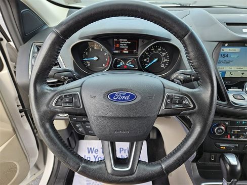 Used 2017 Ford Escape Titanium image 25