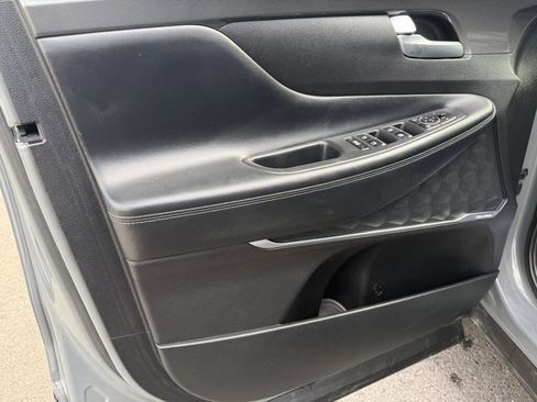 Used 2023 Hyundai Santa Fe SEL Premium image 9