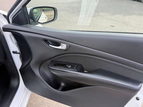 Used 2015 Dodge Dart SXT FWD image 30