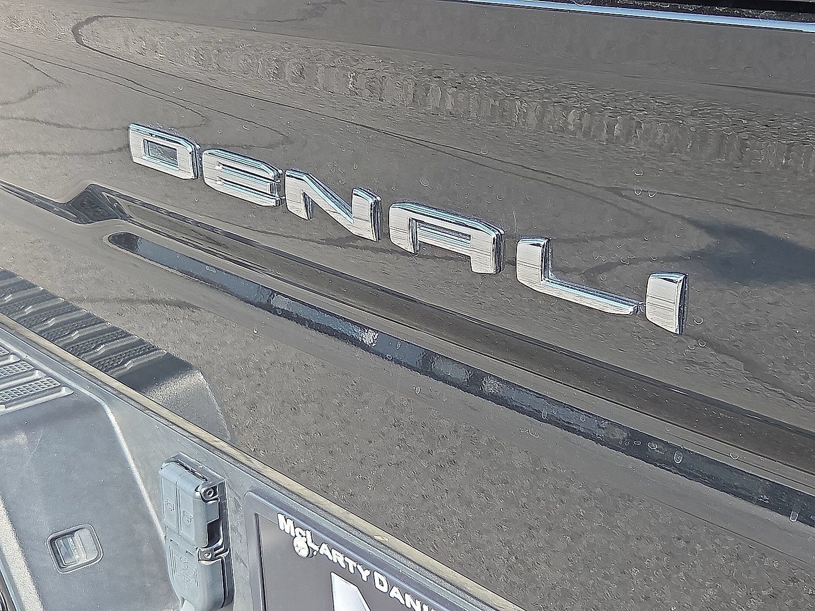 Certified 2023 GMC Sierra 1500 Denali AWD/4WD image 16