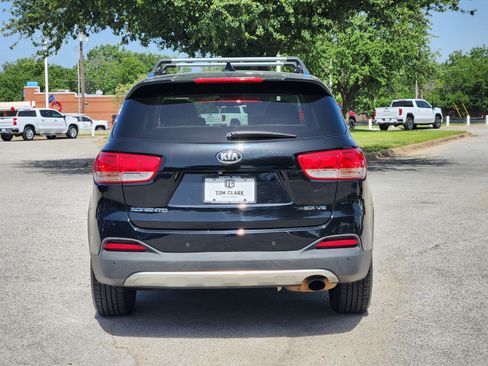 Used 2018 Kia Sorento EX w/ EX Advanced Touring Package AWD/4WD image 33
