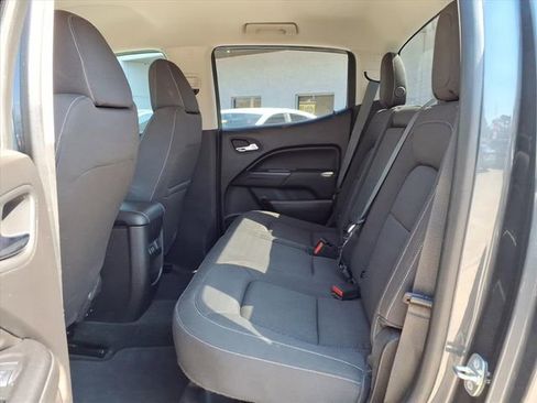 Used 2017 GMC Canyon SLE w/ Trailering Package image 22