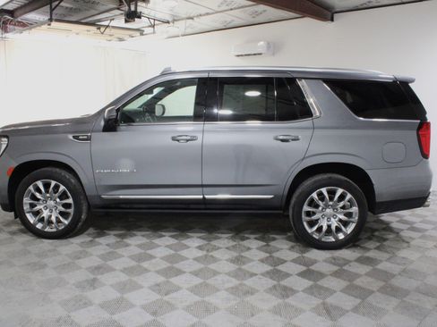 Used 2022 GMC Yukon Denali AWD/4WD image 32