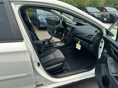 Used 2022 Subaru Crosstrek 2.0i Premium AWD/4WD image 27