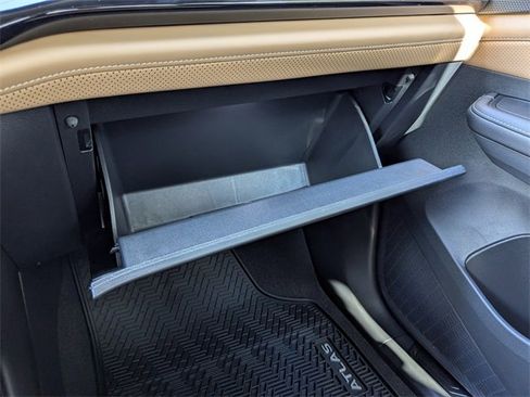 New 2026 Volkswagen Atlas Cross Sport SEL image 30