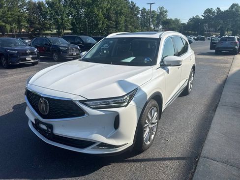 Used 2023 Acura MDX SH-AWD w/ Advance Package image 6
