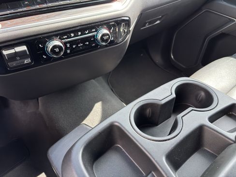 Used 2025 GMC Sierra 1500 SLT RWD image 23
