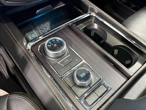 Certified 2022 Ford Expedition Platinum image 20