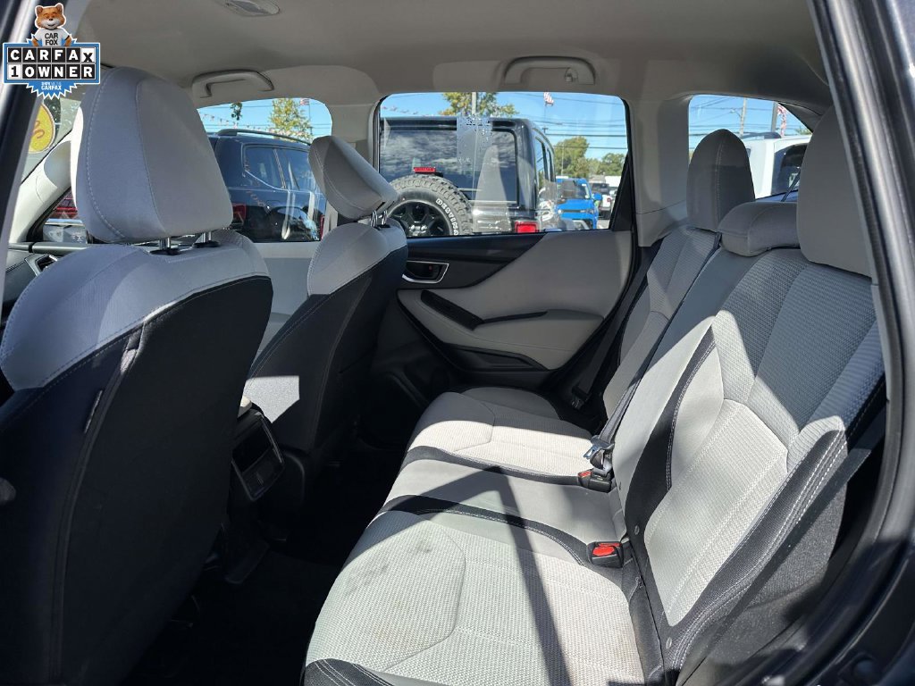 Used 2024 Subaru Forester AWD/4WD image 10