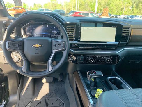 Certified 2023 Chevrolet Silverado 1500 High Country w/ High Country Premium Package AWD/4WD image 20
