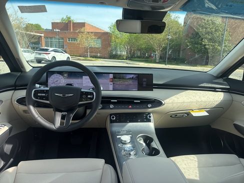 New 2026 Genesis GV70 2.5T Select AWD/4WD image 29