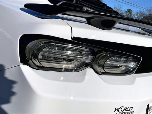 Used 2019 Chevrolet Camaro SS image 22