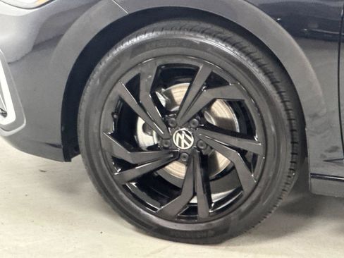 New 2026 Volkswagen Jetta SE FWD image 24