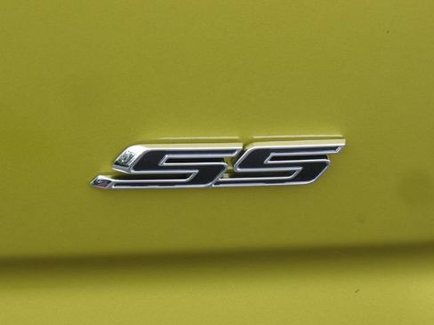 Used 2024 Chevrolet Camaro SS RWD image 8