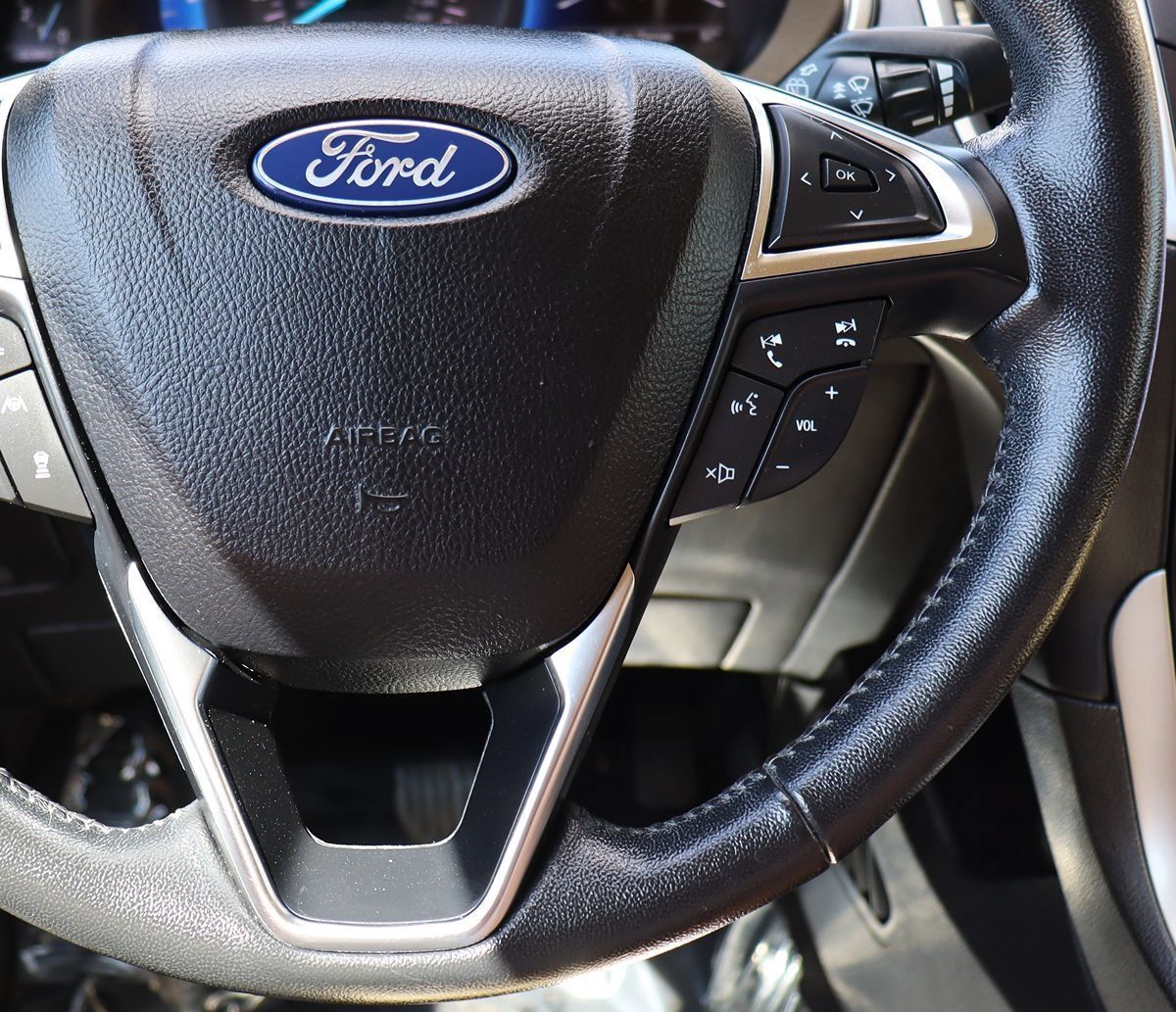 Used 2021 Ford Edge SEL w/ Cargo Accessory Package AWD/4WD image 53