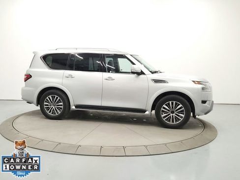 Used 2024 Nissan Armada SL AWD/4WD image 8