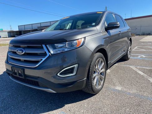 Used 2017 Ford Edge Titanium w/ Equipment Group 301A image 7