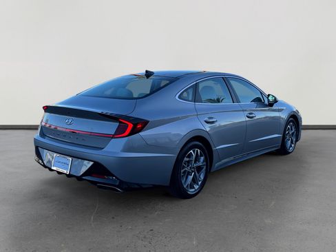 Used 2023 Hyundai Sonata SEL w/ Convenience Package image 5