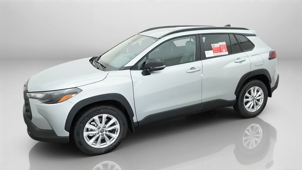 New 2026 Toyota Corolla Cross LE FWD image 17