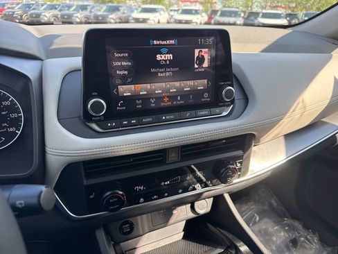 New 2026 Nissan Rogue SV AWD/4WD image 15