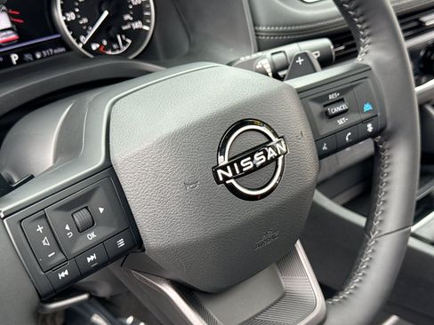 Used 2026 Nissan Rogue Dark Armor AWD/4WD image 12