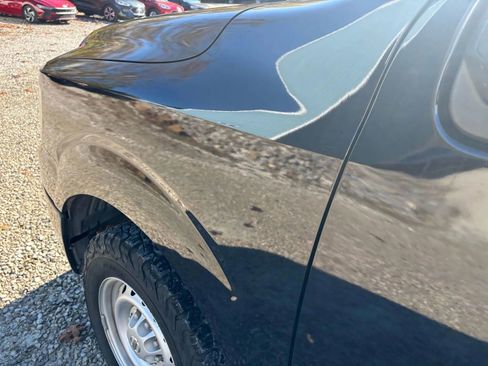 Used 2019 Nissan NV 3500 S image 21