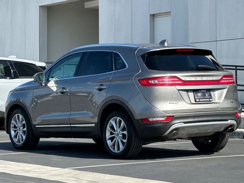 Used 2016 Lincoln MKC Select w/ Select Plus Package FWD image 5