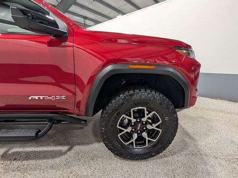 Used 2026 GMC Canyon AT4X image 11