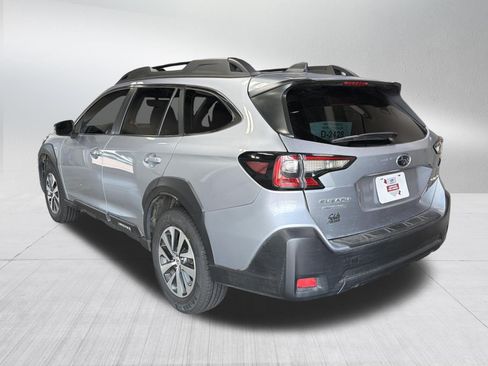 Certified 2024 Subaru Outback Premium w/ Popular Package #1 AWD/4WD image 5