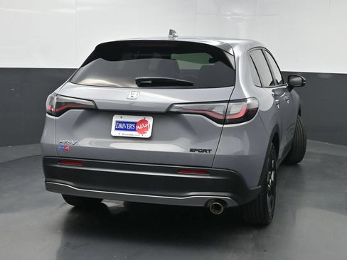 Used 2023 Honda HR-V Sport image 38
