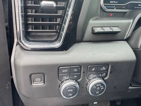 Used 2024 GMC Sierra 1500 Denali w/ Denali Reserve Package AWD/4WD image 23