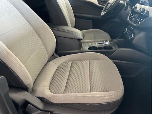 Used 2022 Ford Escape SE w/ Convenience Package image 39