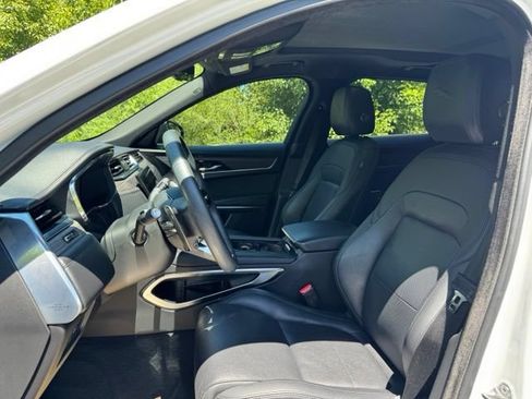 Used 2023 Jaguar F-PACE S AWD/4WD image 10