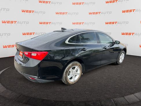 Used 2022 Chevrolet Malibu LS image 5