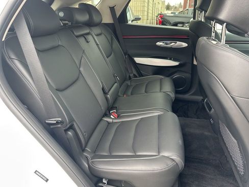 Used 2026 Genesis GV70 2.5T Advanced image 22