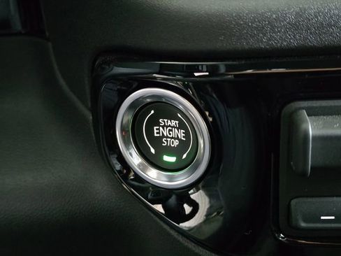 New 2026 GMC Sierra 1500 Elevation image 18