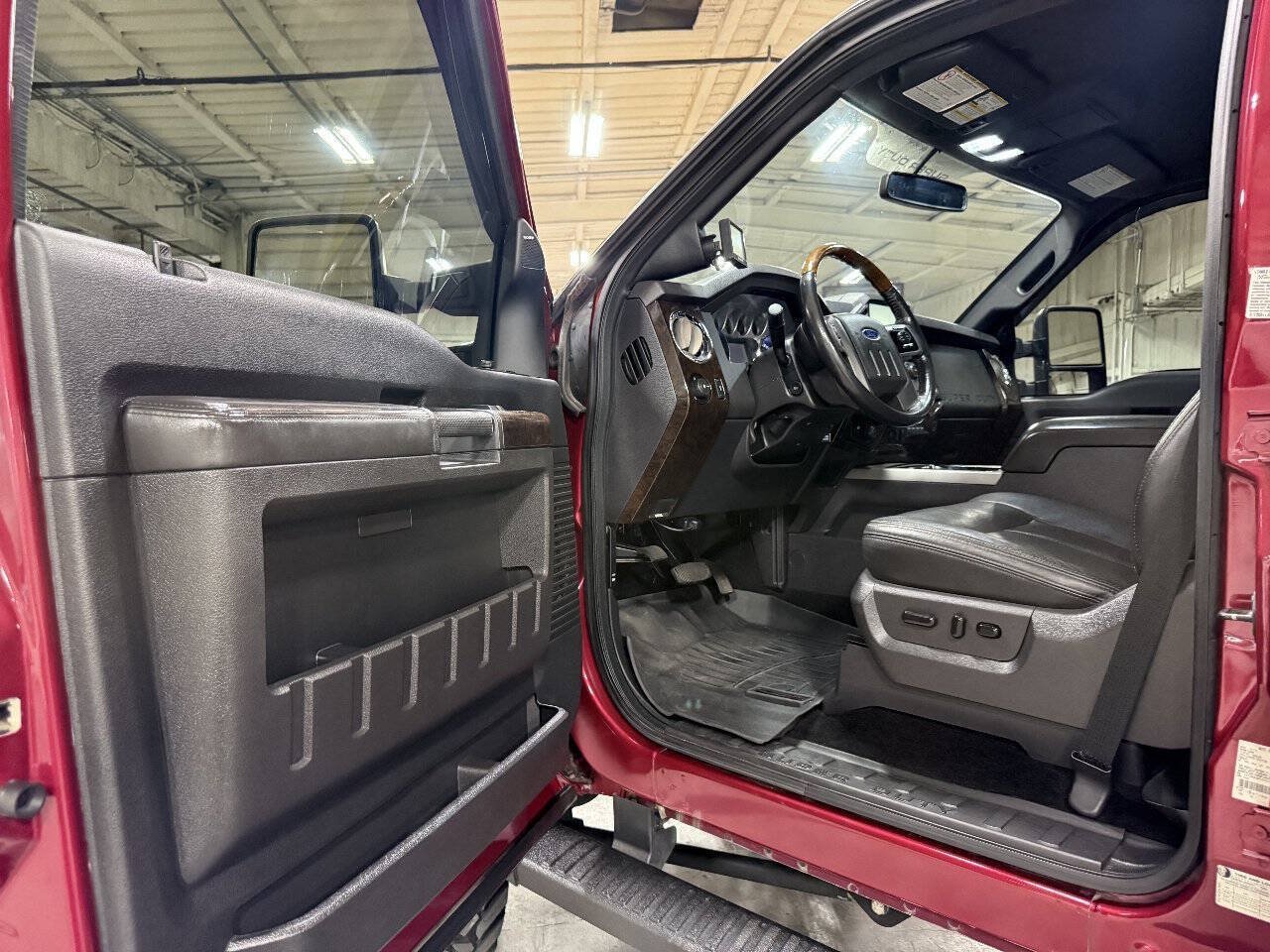 Used 2015 Ford F350 Platinum AWD/4WD image 36