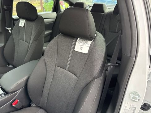 New 2025 Honda Accord Sport image 30