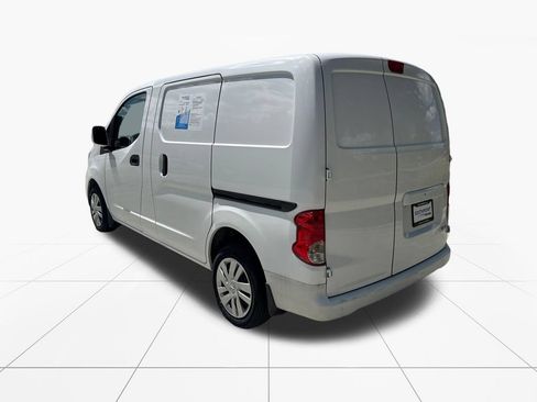 Used 2019 Nissan NV200 SV FWD image 6