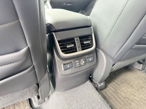 Used 2023 Subaru Outback Limited AWD/4WD image 22