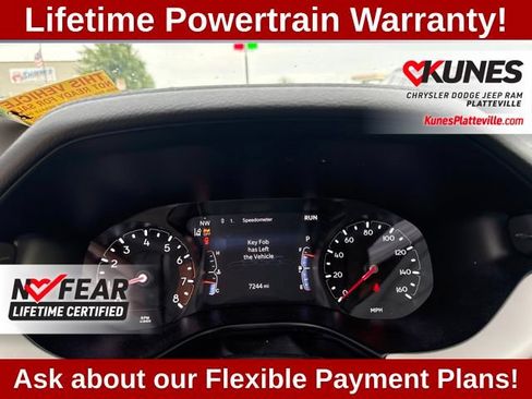 Used 2026 Jeep Compass Limited AWD/4WD image 24