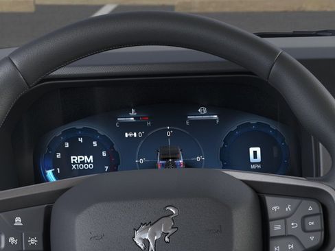 New 2026 Ford Bronco Badlands AWD/4WD image 13