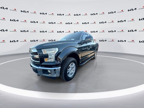 Used 2016 Ford F150 Lariat w/ Equipment Group 501A Mid image 4