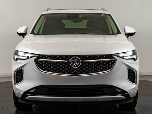 Used 2023 Buick Envision Avenir image 2