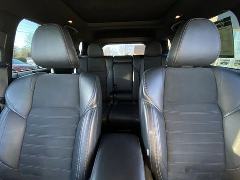 Used 2022 Mitsubishi Outlander SE image 32